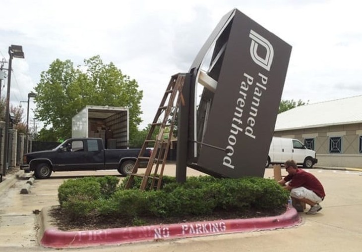 Colorado and Planned Parenthood at cross purposes