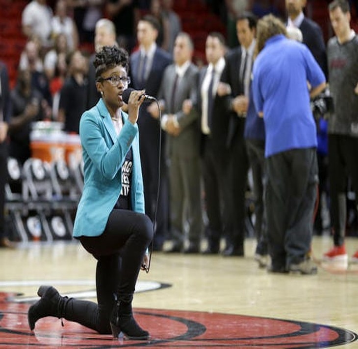 Black Lives Matter Singer Kneels to Perform Anthem at Basketball Game; This Man's Response is Perfect