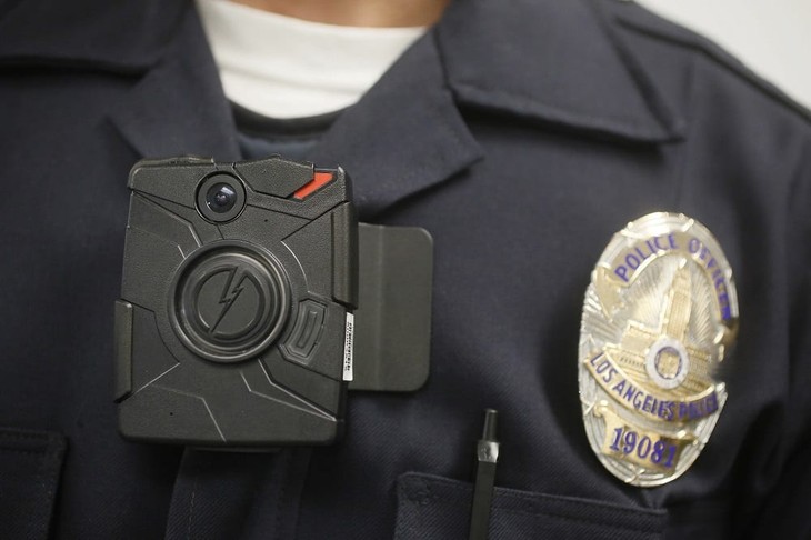 Body Cam Catches LAPD Officer Fondling a Dead Woman's Breasts