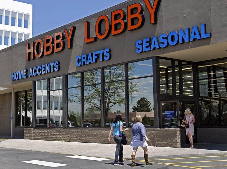 Hobby Lobby CEO Affirms Christian Principles, Puts Importance on Family Over Business