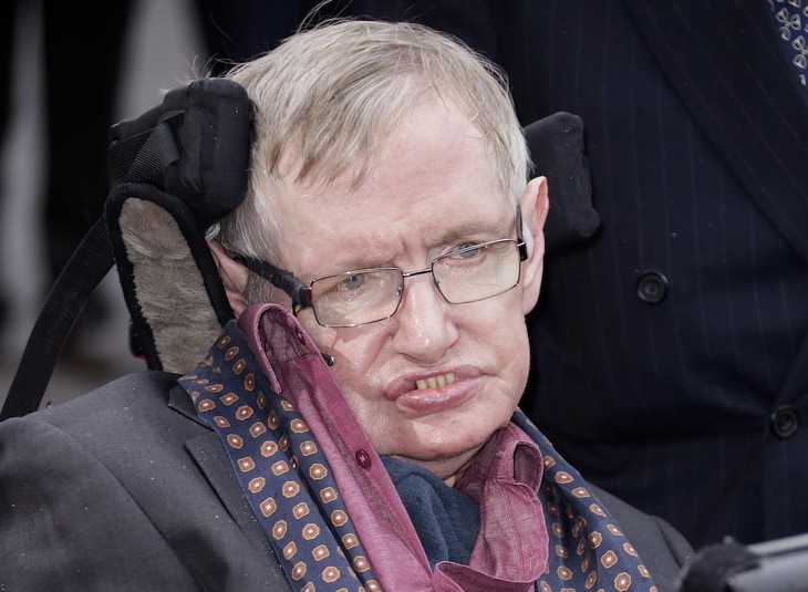 BREAKING: Famed Physicist Stephen Hawking Dead at Age 76