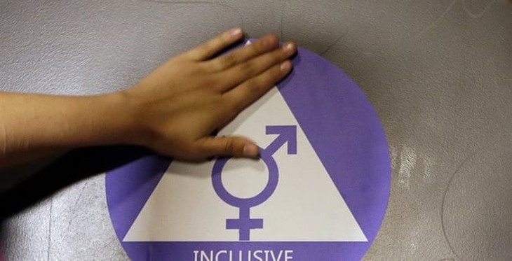 Idaho Signs Transgender Bathroom Ban, Schools Face $5,000 Fine per Infraction