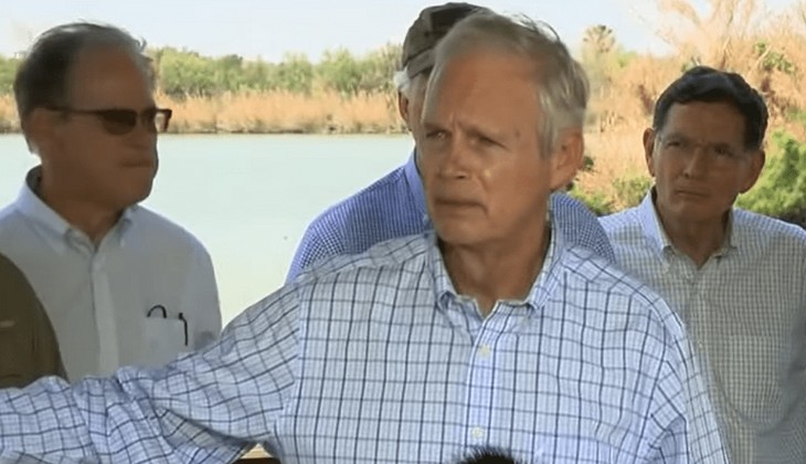 Body of Immigrant Who Drowned Attempting to Cross Rio Grande Floats Past Senators at Border Visit
