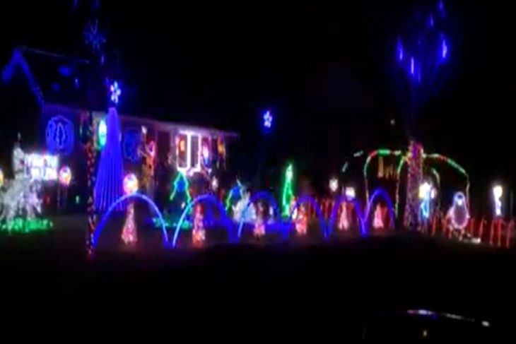 Feel-Good Friday 2: In Its Sixth Year, a Light Show in NJ Celebrates Christmas, a Cancer Survivor's Promise