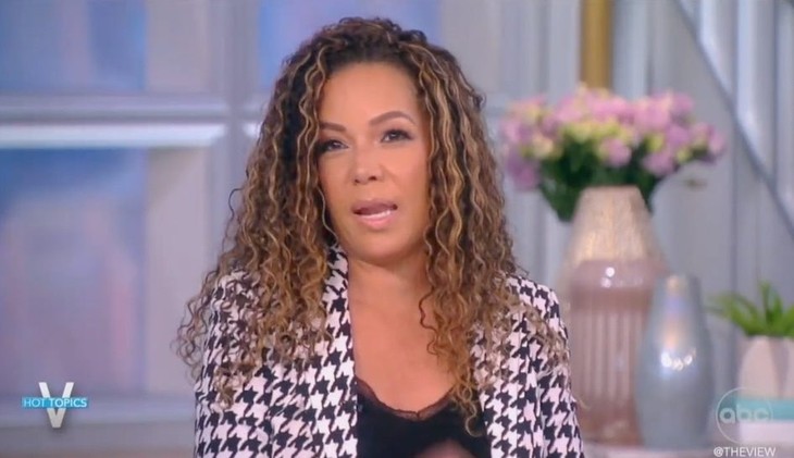 Fox News Medical Contributor Blasts 'The View' for 'Instilling Fear' Over the Queen's COVID Diagnosis