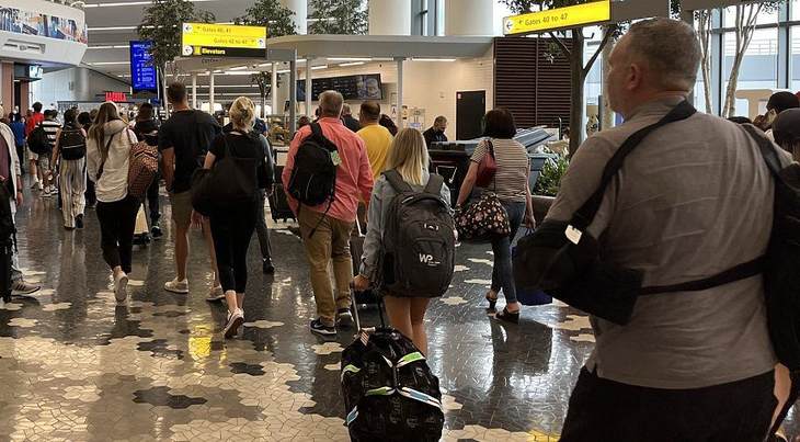 Un-American: Air Travel in the US Descends Into Chaos